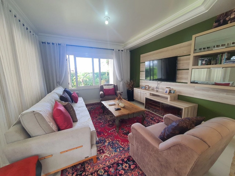 CASA ESPETACULAR TÉRREA, COM PISCINA, PÁTIO, BEM LOCALIZADA!: 6ª foto da galeria de imagens do imóvel