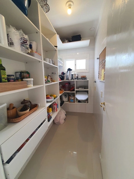 CASA ESPETACULAR TÉRREA, COM PISCINA, PÁTIO, BEM LOCALIZADA!: 13ª foto da galeria de imagens do imóvel