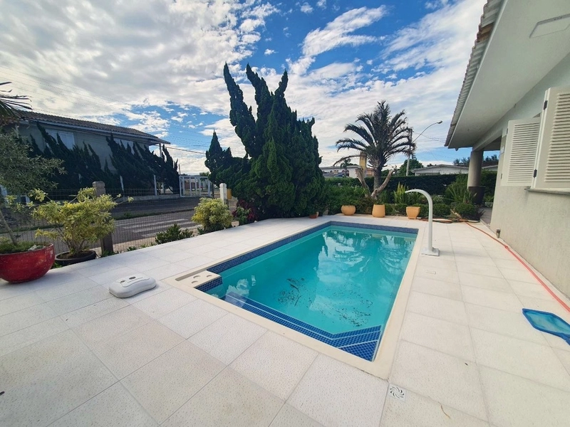 CASA ESPETACULAR TÉRREA, COM PISCINA, PÁTIO, BEM LOCALIZADA!: 16ª foto da galeria de imagens do imóvel