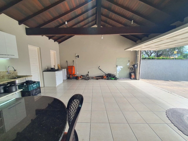 CASA ESPETACULAR TÉRREA, COM PISCINA, PÁTIO, BEM LOCALIZADA!: 27ª foto da galeria de imagens do imóvel