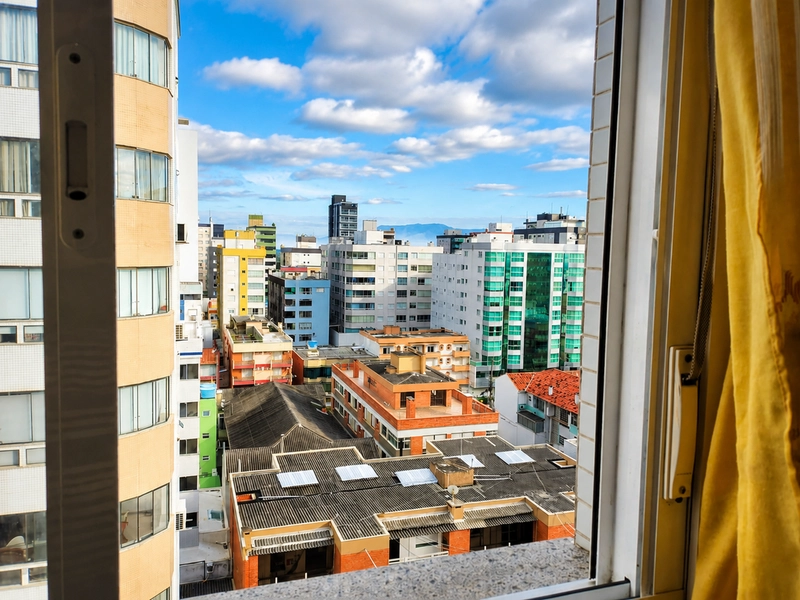APARTAMENTO MOBILIADO COM VISTA E ÓTIMO CUSTO-BENEFÍCIO A UMA QUADRA D: 7ª foto da galeria de imagens do imóvel