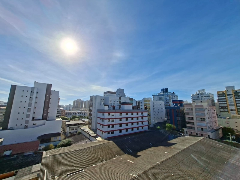 No centro da cidade, sacada com churrasqueira com vista !!!: 11ª foto da galeria de imagens do imóvel
