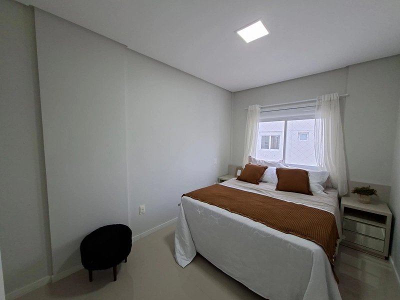 Amplo apartamento no centro da cidade, vista liberada: 23ª foto da galeria de imagens do imóvel