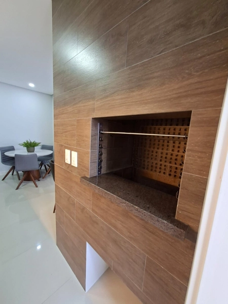 Amplo apartamento no centro da cidade, vista liberada: 17ª foto da galeria de imagens do imóvel