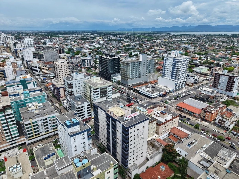 Andar Alto! Com vista espetacular ! Junto à Praça dá Flavio!: 21ª foto da galeria de imagens do imóvel