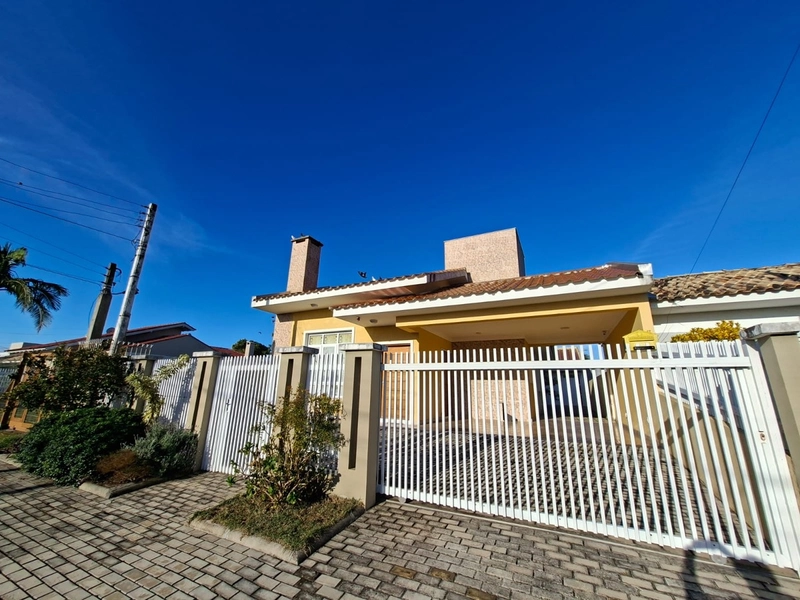CASA TÉRREA EM ALVENARIA, TERRENO INTEIRO, CLIMATIZADA, ÁGUA QUENTE,: 3ª foto da galeria de imagens do imóvel