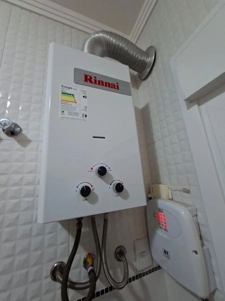 CASA TÉRREA EM ALVENARIA, TERRENO INTEIRO, CLIMATIZADA, ÁGUA QUENTE,: 19ª foto da galeria de imagens do imóvel