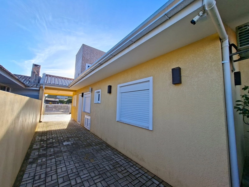 CASA TÉRREA EM ALVENARIA, TERRENO INTEIRO, CLIMATIZADA, ÁGUA QUENTE,: 7ª foto da galeria de imagens do imóvel