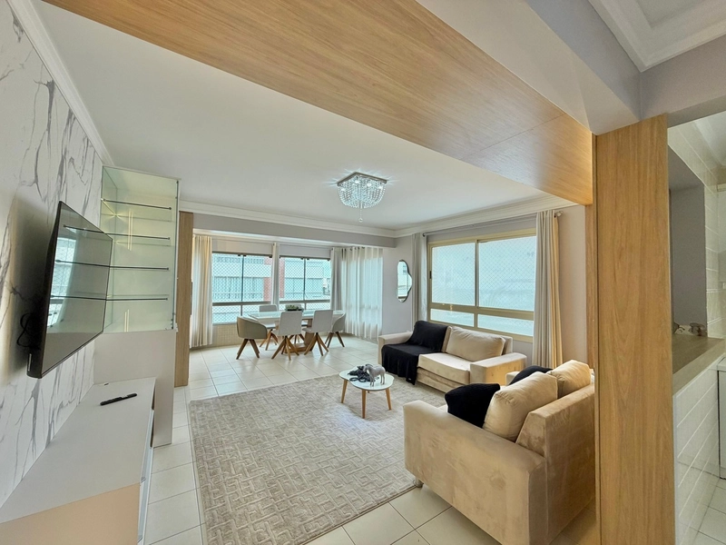 ESPETACULAR APTO. COM VISTA MAR! MOBILIADO E DECORADO!