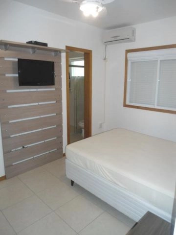 OPORTUNIDADE! APTO DE FRENTE COM SACADA, GARAGEM, ELEVADOR!MOBILIADO!: 6ª foto da galeria de imagens do imóvel