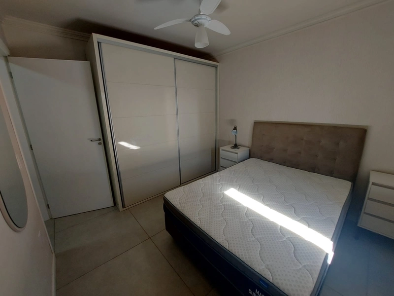 Apartamento no centro da cidade: 16ª foto da galeria de imagens do imóvel