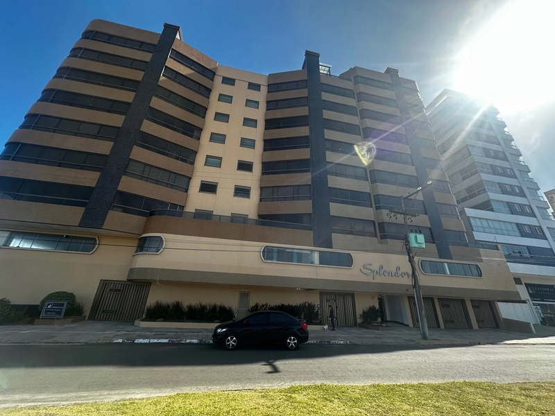 FRENTE E VISTA MAR! LINDO APTO. MOBILIADO E DECORADO!