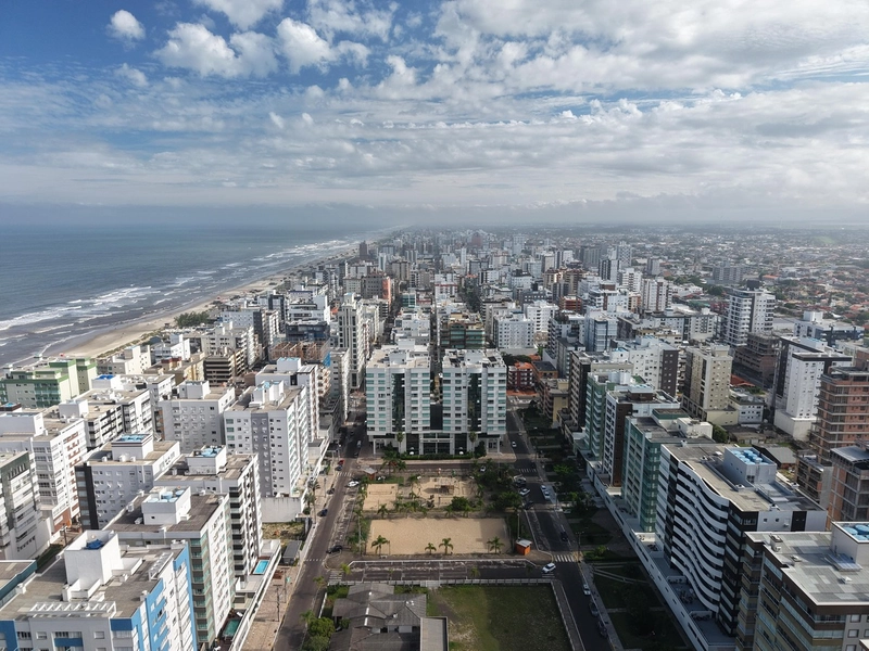 EM CAPÃO DA CANOA, JUNTO A PRAÇA!!!: 26ª foto da galeria de imagens do imóvel