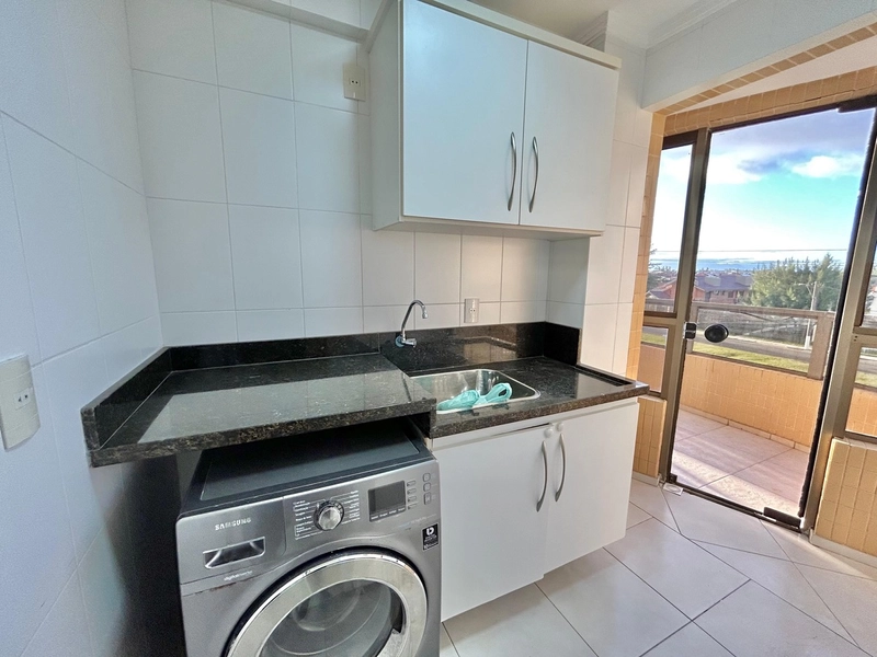 BEIRA MAR! AMPLO APARTAMENTO, 3 DORMITÓRIOS, SUÍTE! VEJA...: 12ª foto da galeria de imagens do imóvel