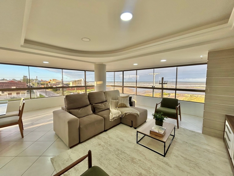 BEIRA MAR! AMPLO APARTAMENTO, 3 DORMITÓRIOS, SUÍTE! VEJA...: 6ª foto da galeria de imagens do imóvel
