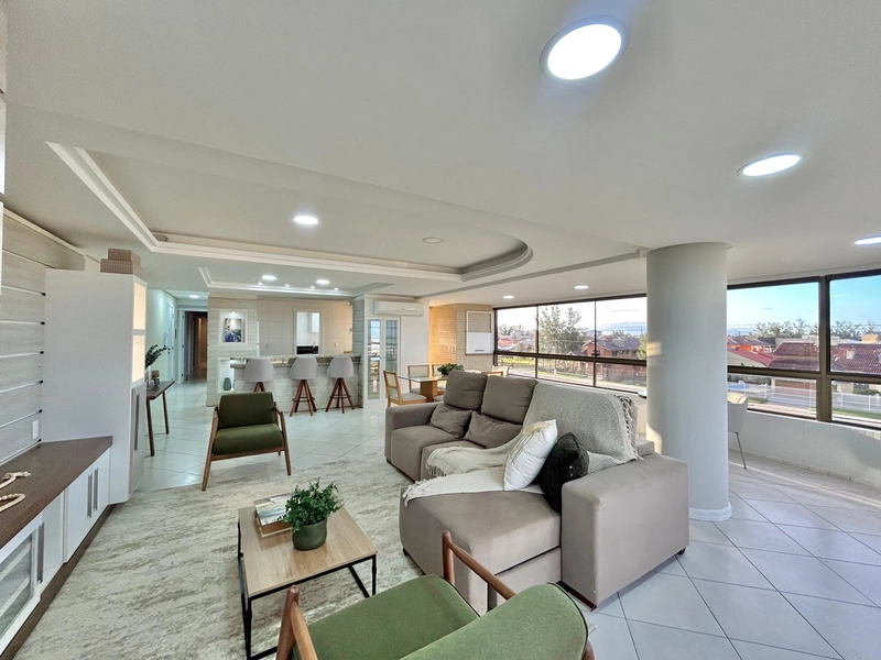 BEIRA MAR! AMPLO APARTAMENTO, 3 DORMITÓRIOS, SUÍTE! VEJA...: 8ª foto da galeria de imagens do imóvel