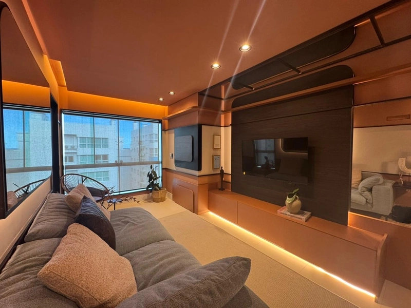 VISTA DO ÚLTIMO ANDAR! MOBILIADO E DECORADO! PRONTO PARA VOCÊ !