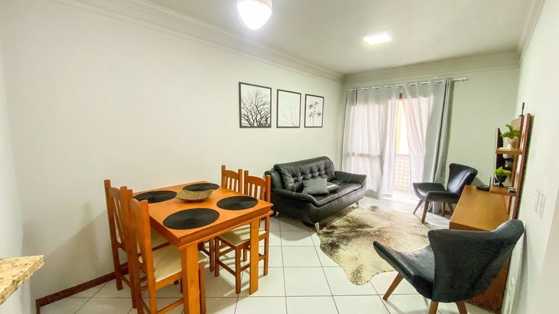 OPORTUNIDADE!NO CENTRO, APTO DE FRENTE COM SACADA E VISTA MAR! VEJA...: 1ª foto da galeria de imagens do imóvel