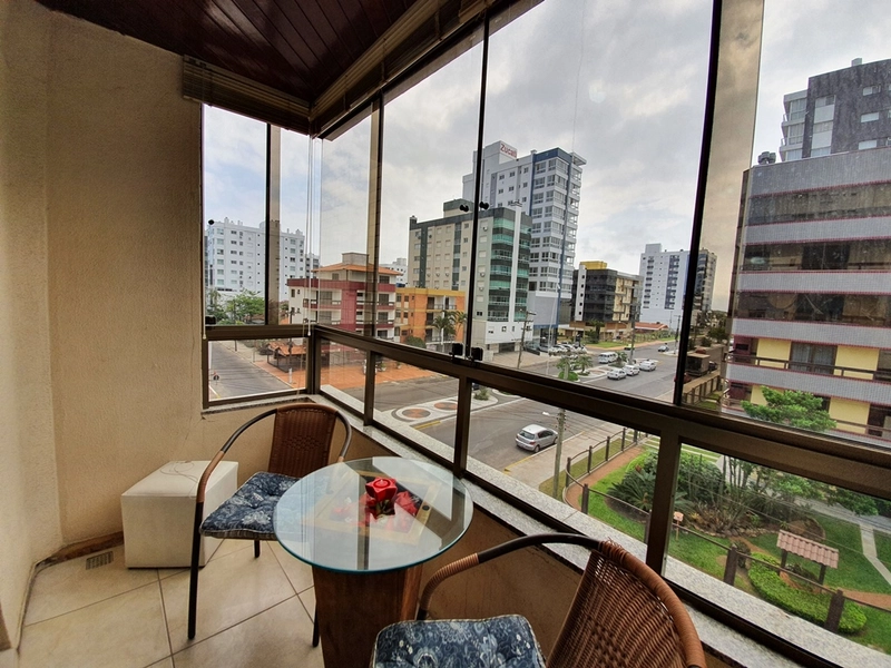 03 dormitórios de frente para avenida Central: 7ª foto da galeria de imagens do imóvel