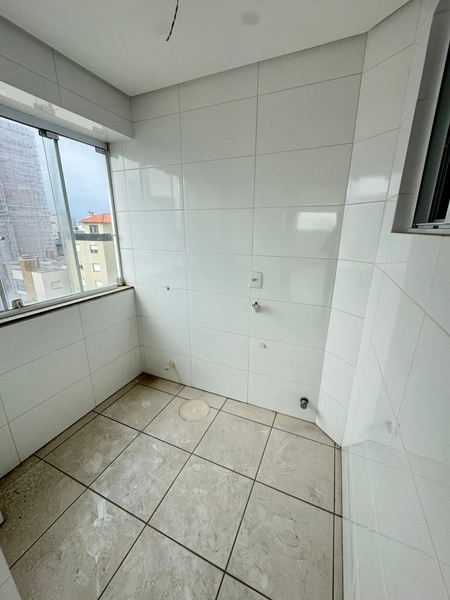 OPORTUNIDADE NO CENTRO! DE FRENTE, NOVO, AMPLO 3 DORMITÓRIOS...VEJA: 12ª foto da galeria de imagens do imóvel
