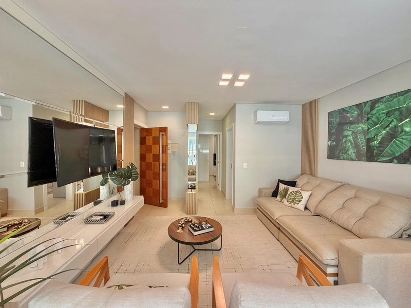 Mobiliado e Decorado na Av.Ararigboia junto a todos os recursos.: 6ª foto da galeria de imagens do imóvel