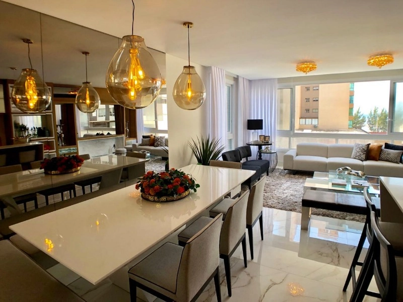 Apartamento Exclusivo na Praça Bassani, 1 p/ Andar! 4 Dormitórios!: 5ª foto da galeria de imagens do imóvel