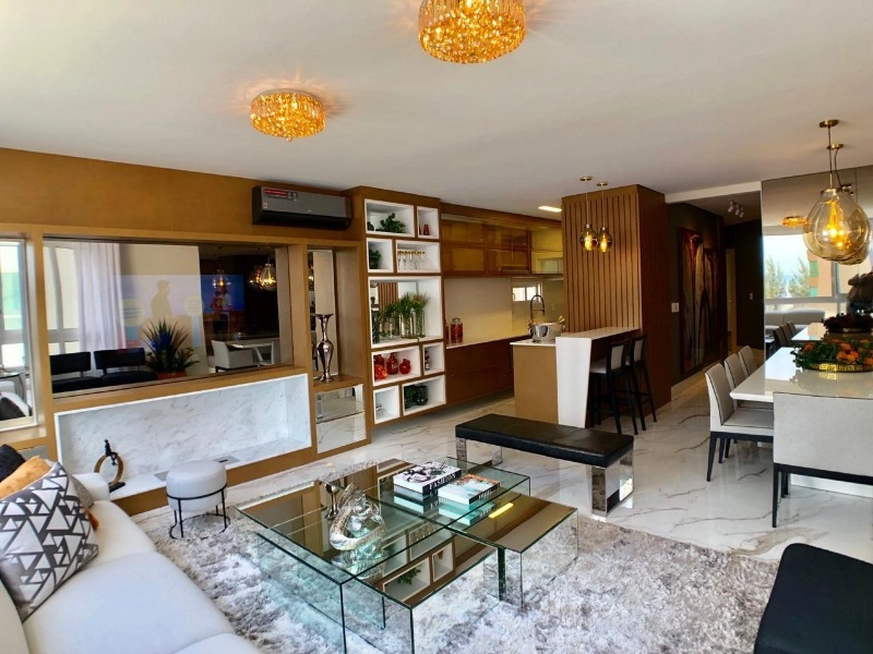 Apartamento Exclusivo na Praça Bassani, 1 p/ Andar! 4 Dormitórios!: 3ª foto da galeria de imagens do imóvel