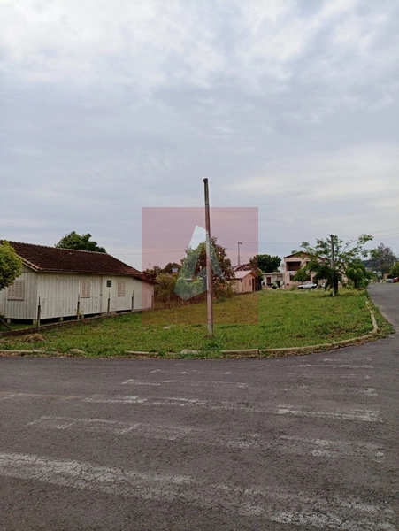 Terreno de esquina: 2ª foto da galeria de imagens do imóvel