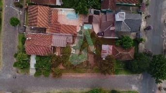 TERRENO BEM LOCALIZADO: 2ª foto da galeria de imagens do imóvel