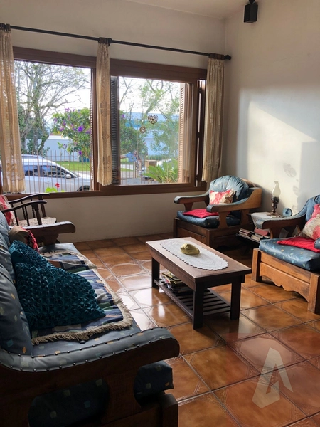 Casa á venda no centro de Sapiranga: 5ª foto da galeria de imagens do imóvel