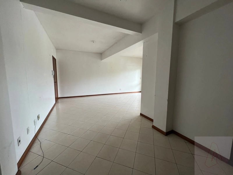 Excelente Apartamento: 2ª foto da galeria de imagens do imóvel