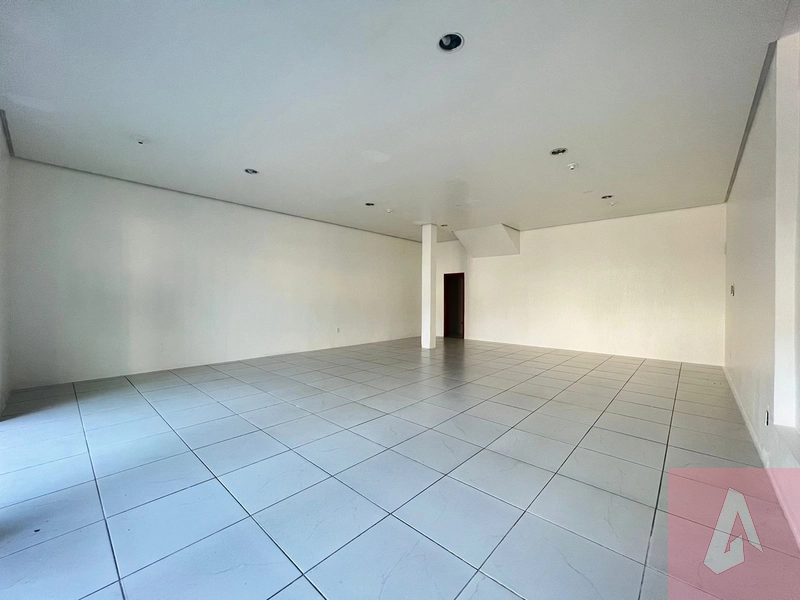 EXCELENTE SALA COMERCIAL!: 3ª foto da galeria de imagens do imóvel