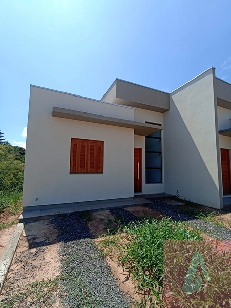 Casa à venda em Araricá: 2ª foto da galeria de imagens do imóvel