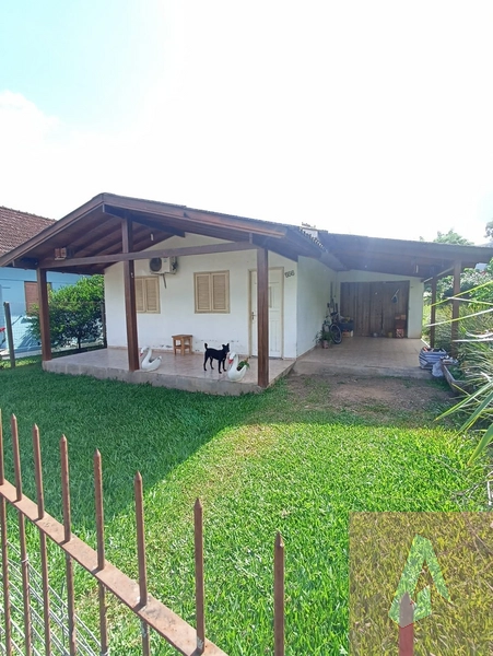 Casa em Araricá: 1ª foto da galeria de imagens do imóvel