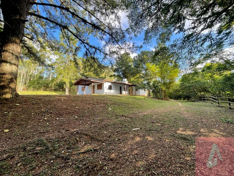 : 2ª foto da galeria de imagens do imóvel