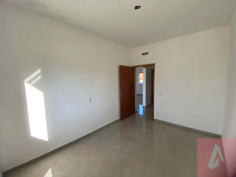 Casa em Araricá: 3ª foto da galeria de imagens do imóvel