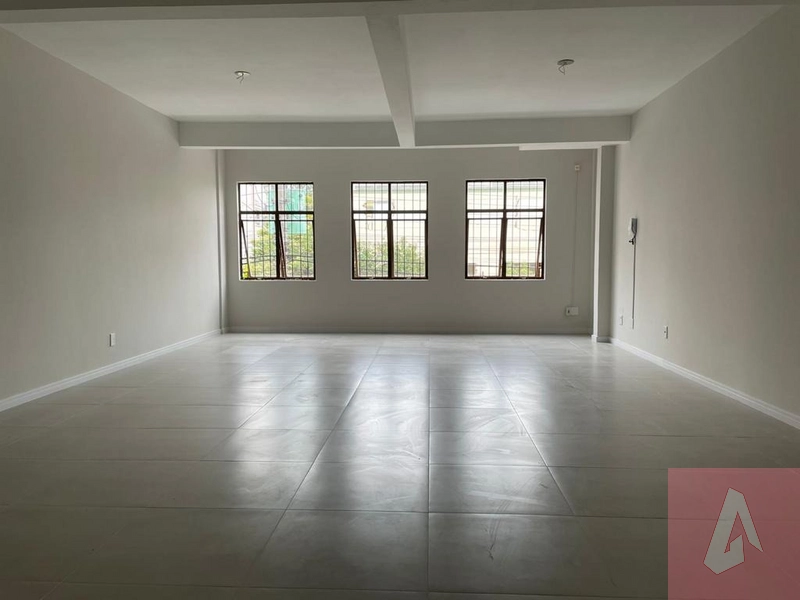 Sala comercial no Centro de Sapiranga.: 3ª foto da galeria de imagens do imóvel