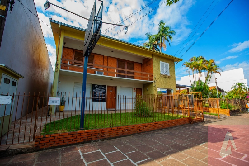 Casa comercial no centro de Sapiranga: 2ª foto da galeria de imagens do imóvel
