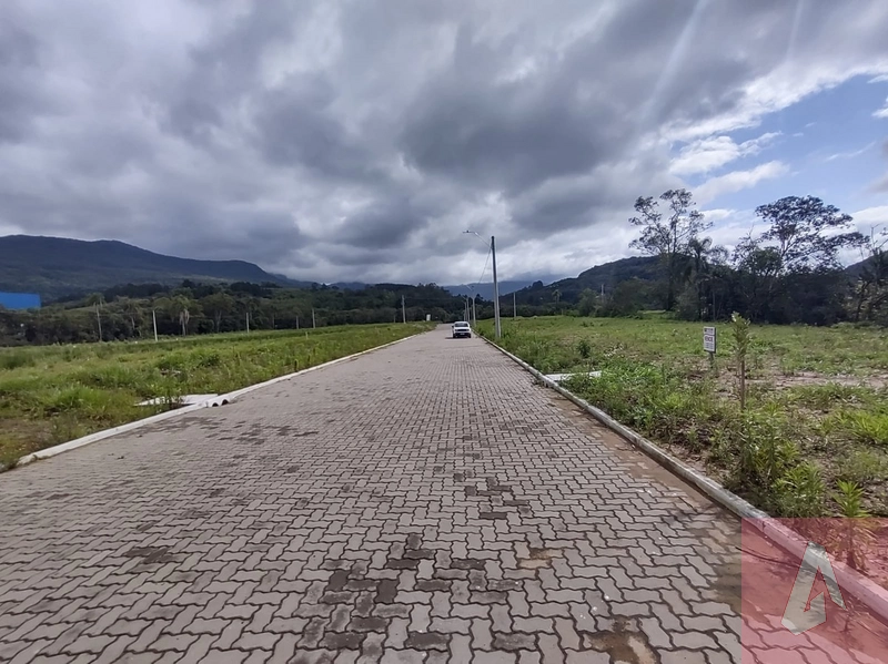 Terrenos: 1ª foto da galeria de imagens do imóvel