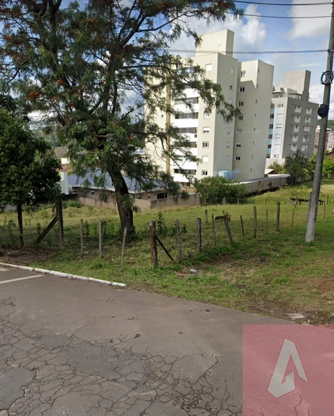 Terreno no Centro: 1ª foto da galeria de imagens do imóvel