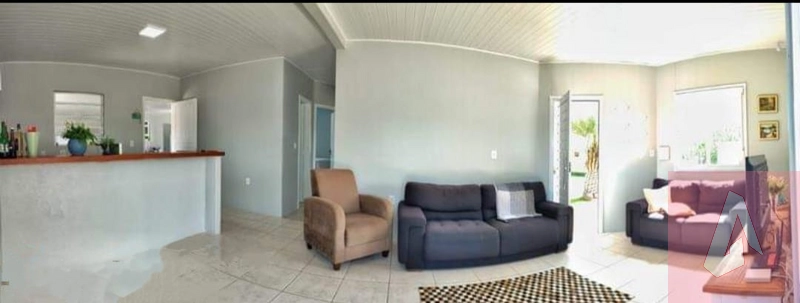 Linda residência a 300 metros da praia: 7ª foto da galeria de imagens do imóvel