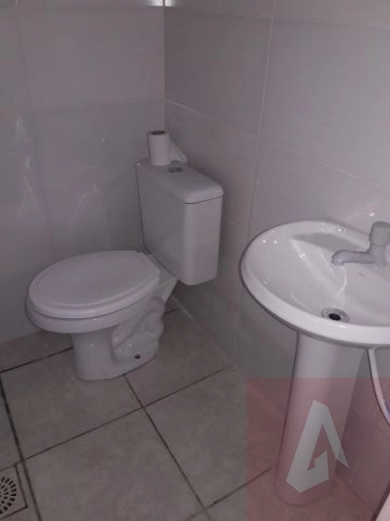 Ótima sala Comercial com 100m2, contendo 01 banheiro.: 4ª foto da galeria de imagens do imóvel
