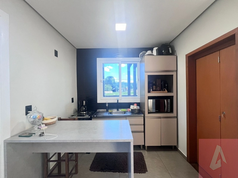 Casa à venda: 3ª foto da galeria de imagens do imóvel