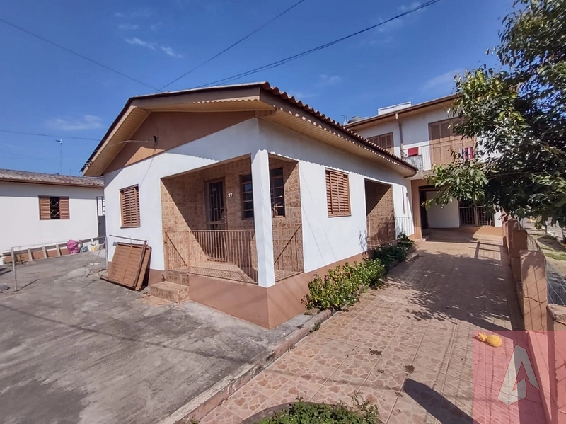 : 2ª foto da galeria de imagens do imóvel