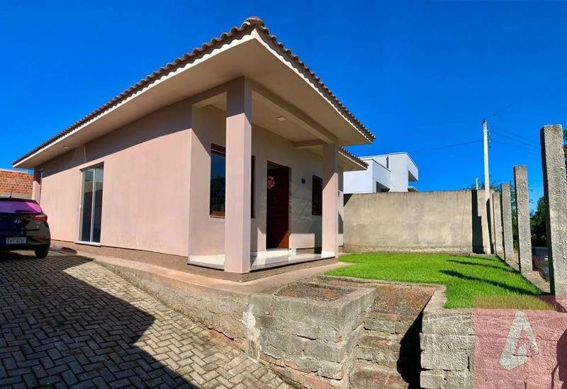 Casa à venda em Araricá: 1ª foto da galeria de imagens do imóvel