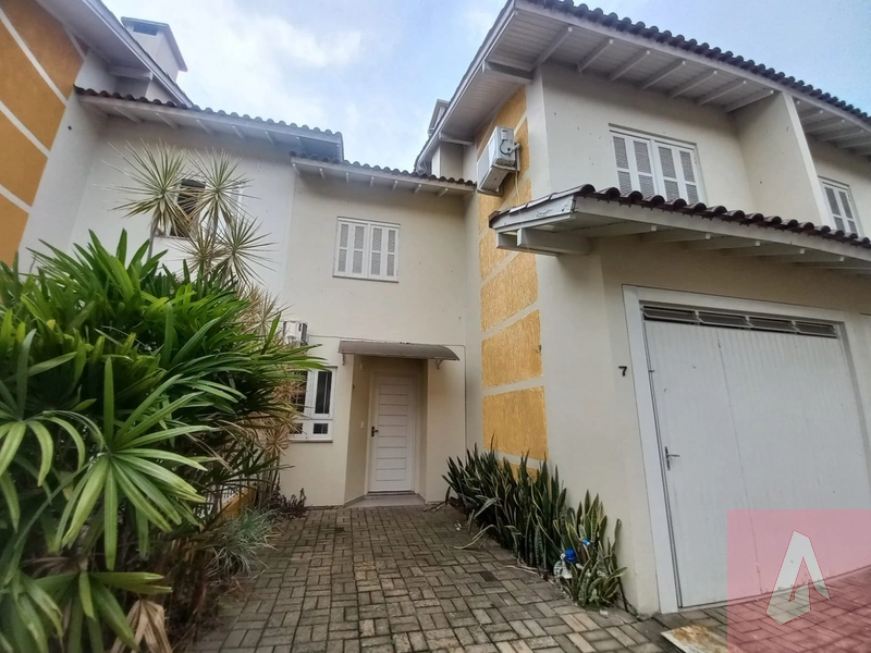 Sobrado à venda em Sapiranga