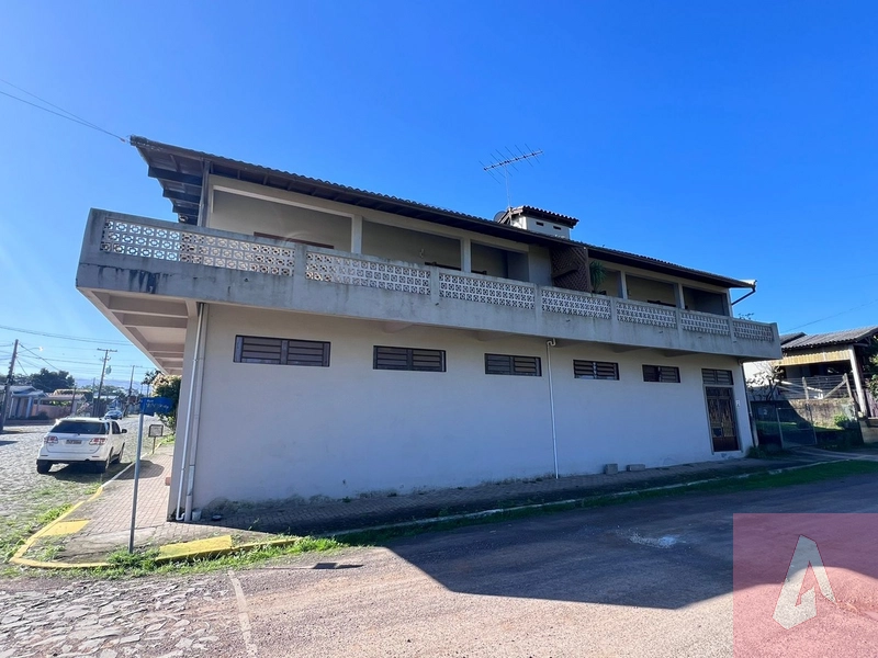 : 2ª foto da galeria de imagens do imóvel