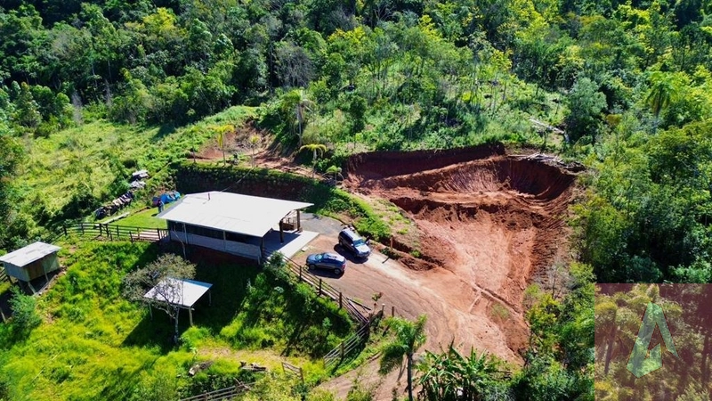 Chácara à venda em Sapiranga.: 5ª foto da galeria de imagens do imóvel