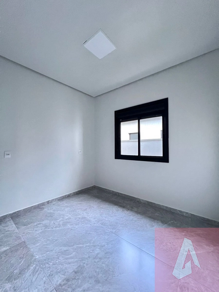 CASA NO BAIRRO OESTE: 13ª foto da galeria de imagens do imóvel