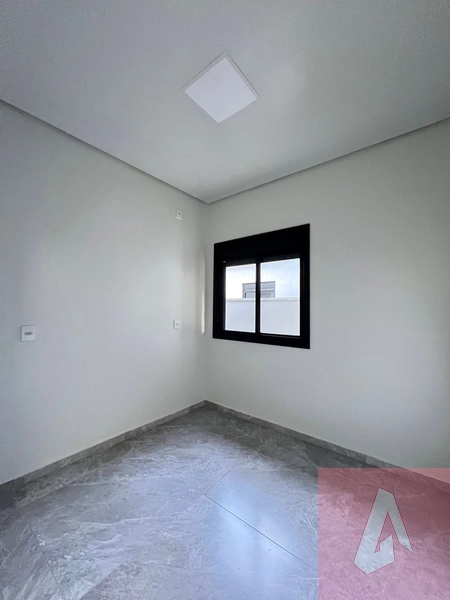 CASA NO BAIRRO OESTE: 12ª foto da galeria de imagens do imóvel